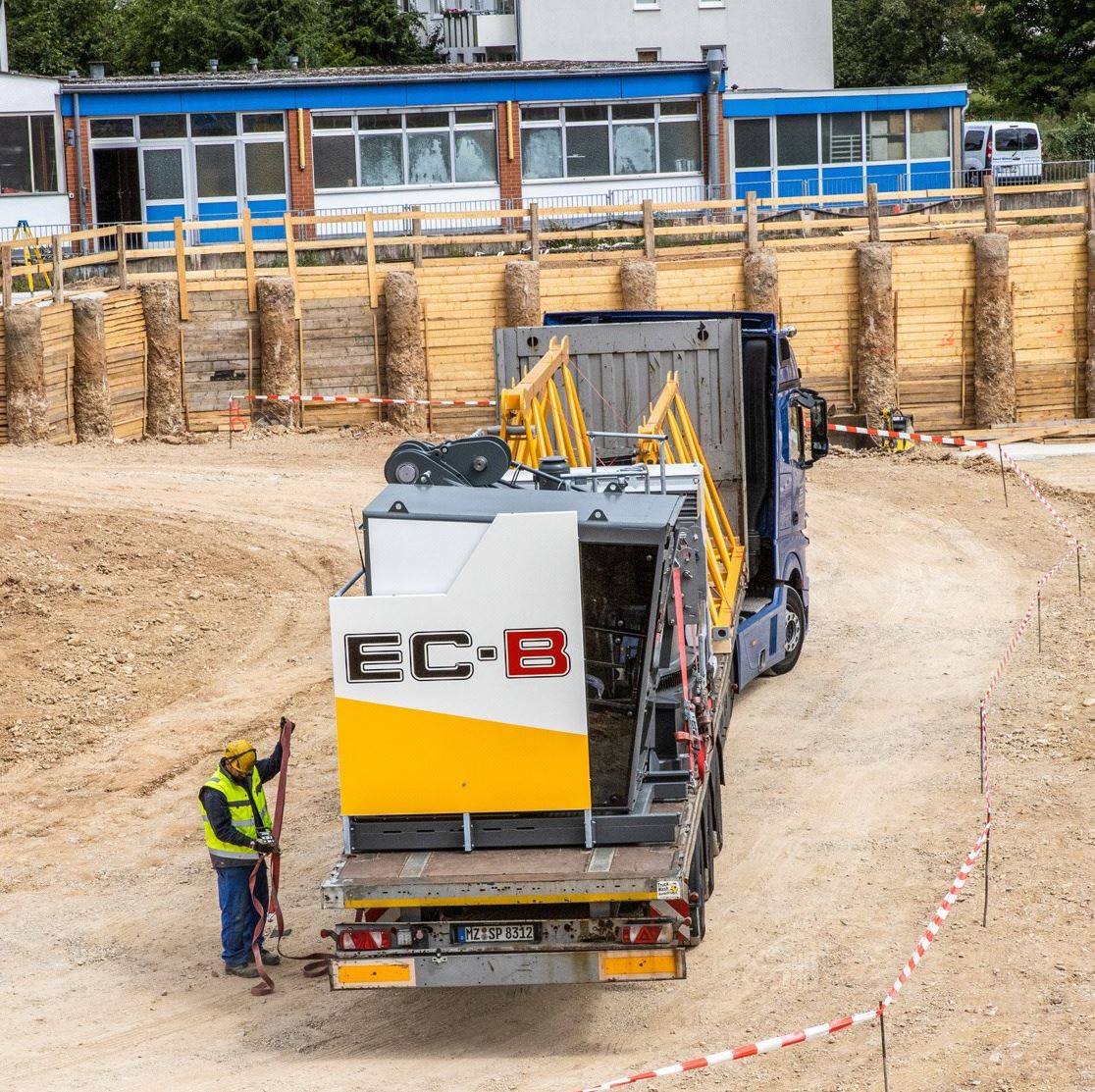 Liebherr 370EC-B 12 Fibre